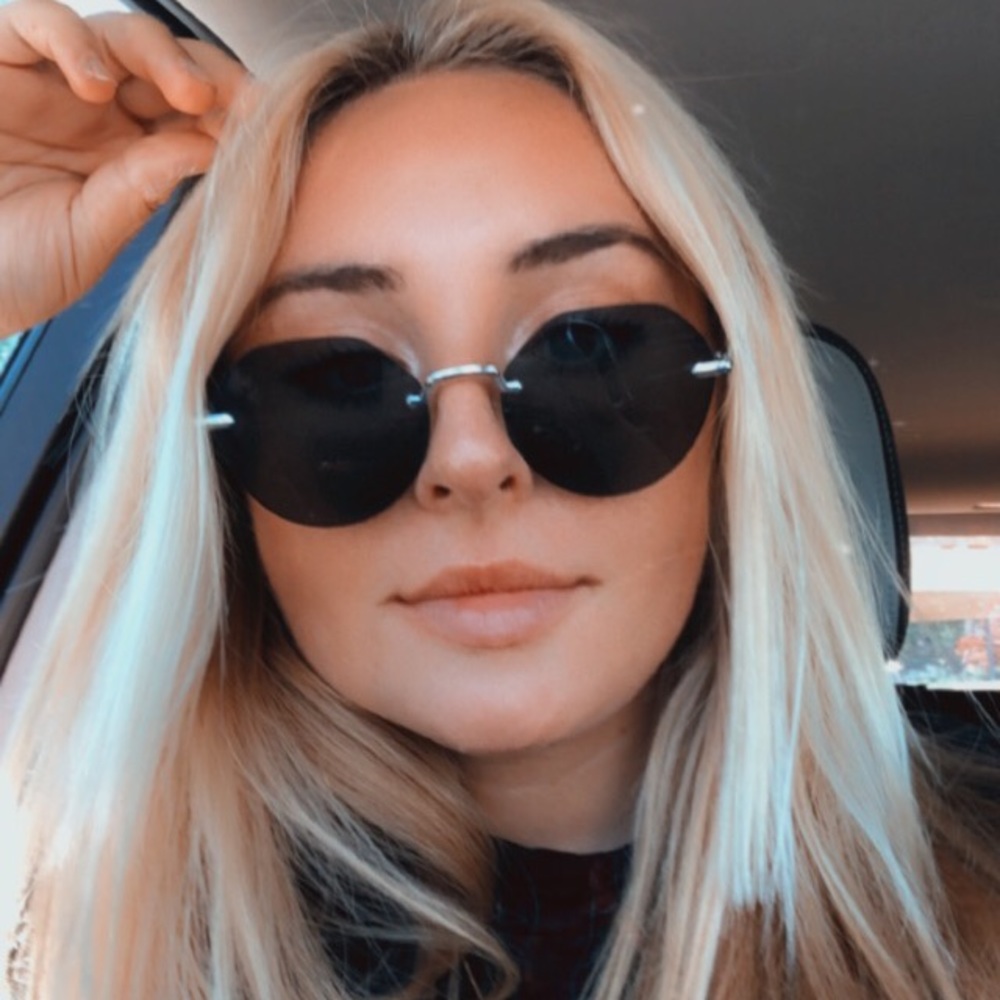 Meet your Posher, Kaitlin